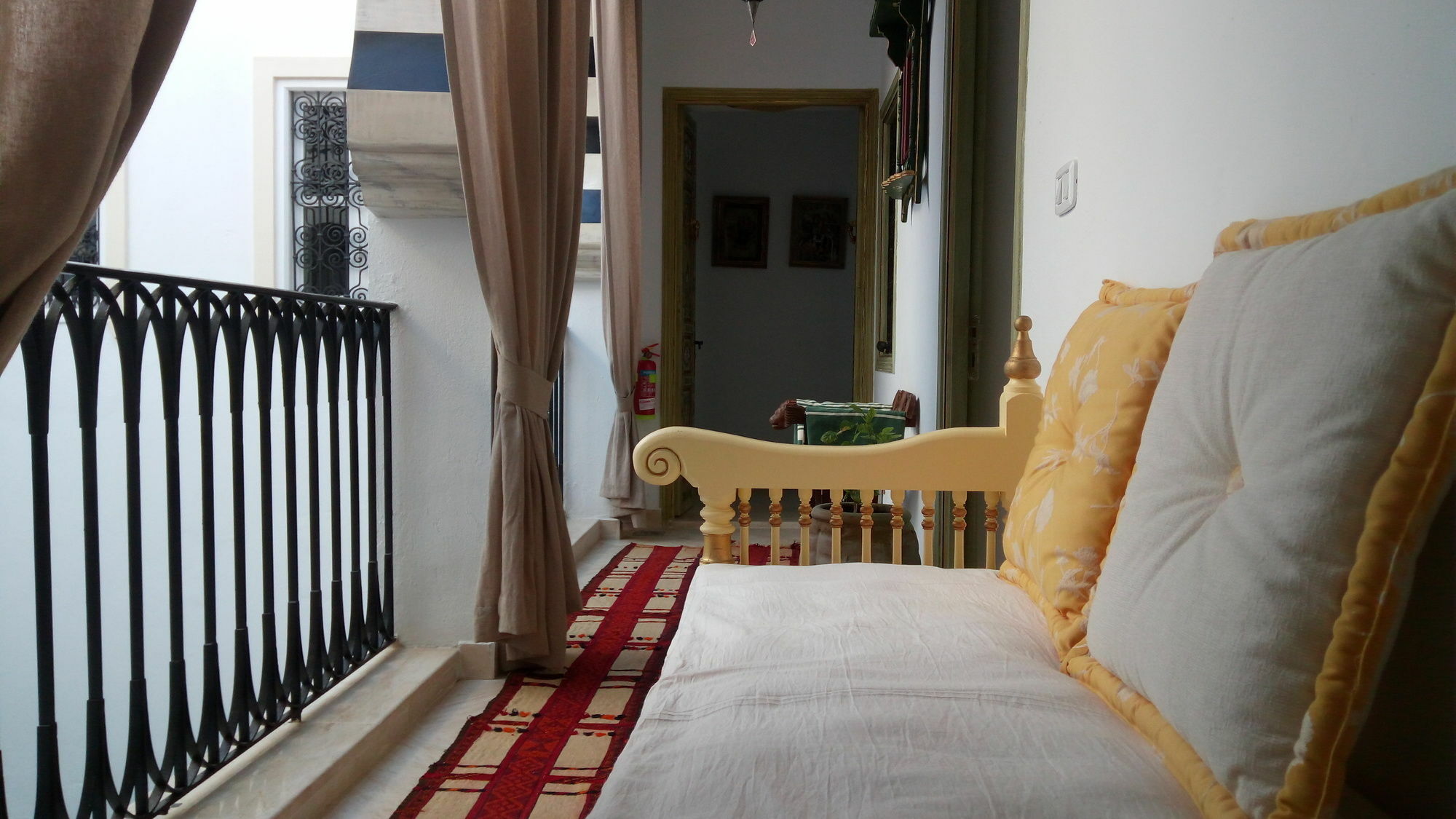 El Patio Courtyard House Hotell Tunis Eksteriør bilde